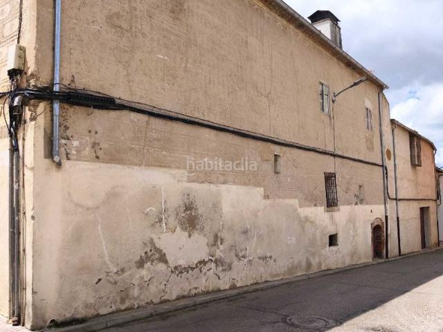 Casa en venta en Alba de Tormes. Espectacular casa en el Corazón Histórico de Alba de Tormes. Casas Alba de.