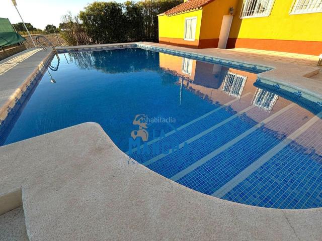 Casa en venta en Albacete, Pedanías Extrarradio. 360.000 INMOBILIARIA LA MANCHA VENDE PARCELA HIPOTECABLE EN ZONA SAN PABLO DE ALBACETE. Casas.