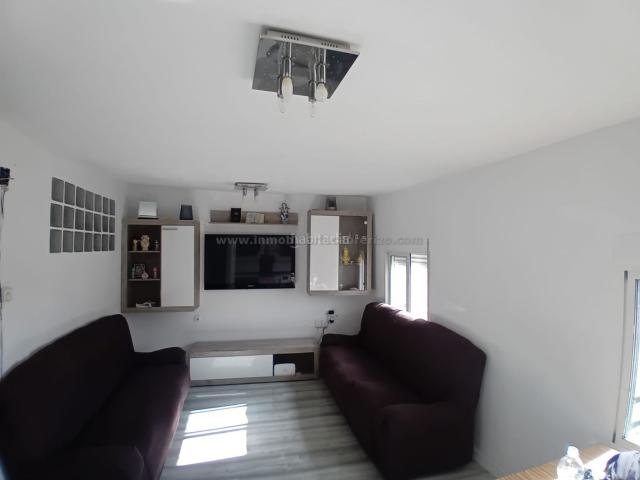 Casa en venta en Albelda de Iregua. Casas Albelda de.