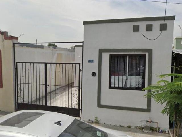 Casa en venta en Alberos, Cadereyta Jiménez, Nuevo León CLP