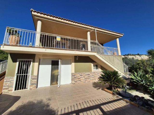 Casa en Venta en Albudeite