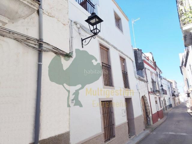Casa en venta en Alburquerque. Casa para entrar a vivir AMUEBLADA en el Centro. Casas.