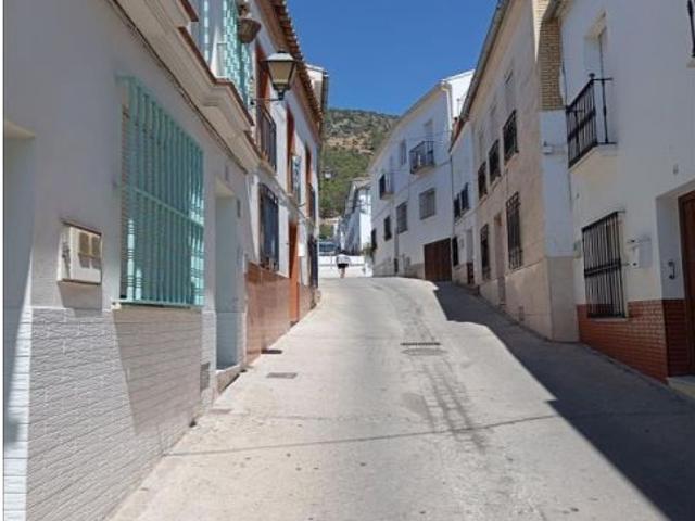 Casa en Venta en Algodonales, Cádiz