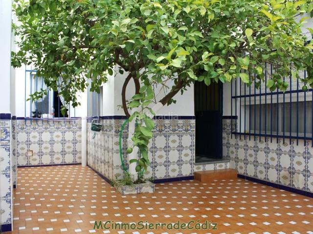 Casa en venta en Algodonales. Casa en venta en Pueblo, 5 dormitorios. Casas.