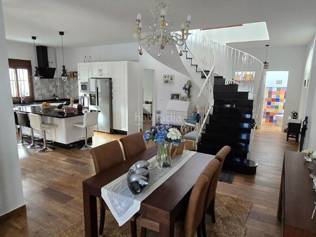 Casa en venta en Algodonales. Casas.