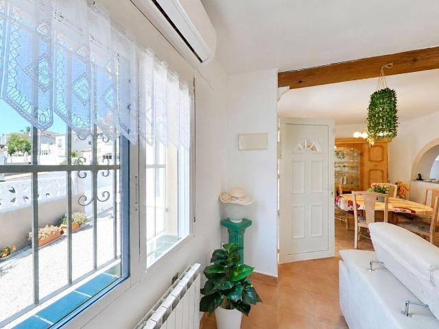 Casa en venta en Algorfa Alicante