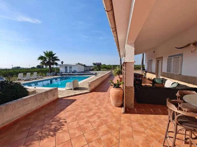 Casa en Venta en Algemesí