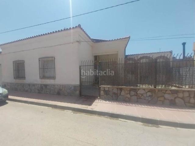 Casa en venta en Algueña. Acogedor piso en Algueña, Alicante 93m por 84,000. Casas.