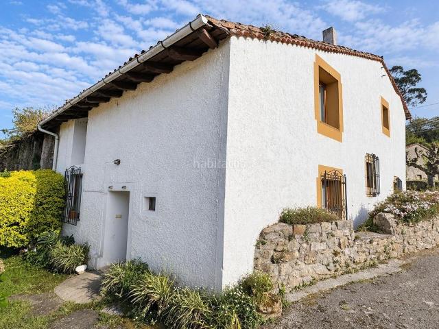 Casa en venta en Alfoz de Lloredo. CASA, CUADRA Y JARDIN EN COBRECES. Casas Alfoz de.