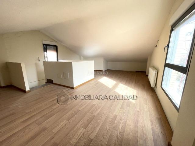 Casa en venta en Alfoz de Quintanadueñas. Casas Alfoz de.