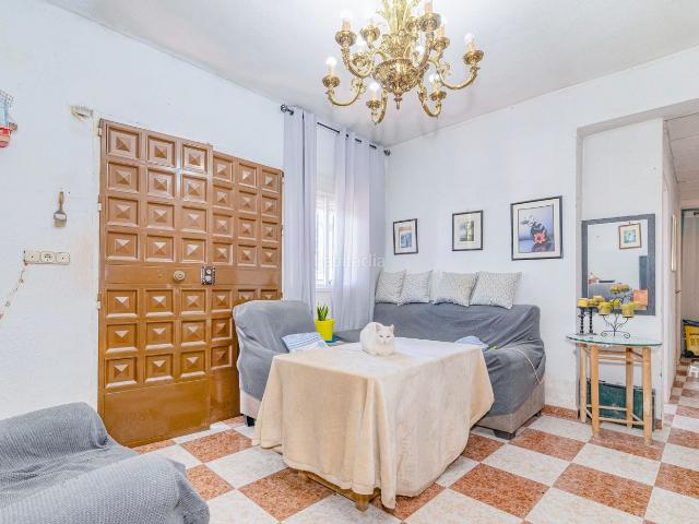 Casa en venta en Alfacar. Espectacular vivienda con piscina, terreno y vistas despejadas. Casas.