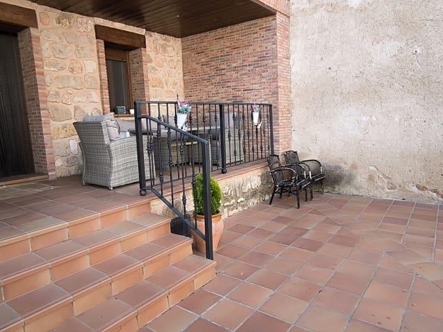 Casa en venta en Alfambra, Teruel