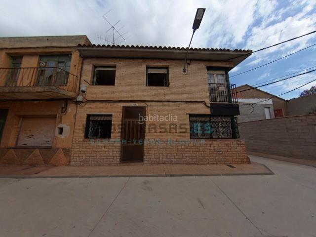 Casa en venta en Alfamén. Casa en venta en Plaza España Alfamen Zaragoza. Casas.
