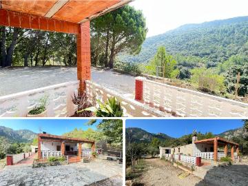 Casa en venta en Alfara de Carles. Chalet con encanto en pleno corazón del Parque Natural dels Ports Alfara de Carles, zona Toscà. Casas Alfara de.
