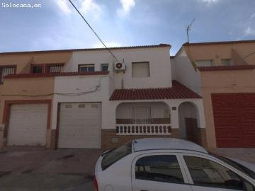 Casa en Venta en Alhama de Almería, Almería