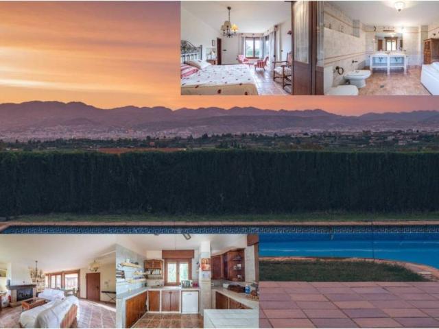 Casa en Venta en Alhendín