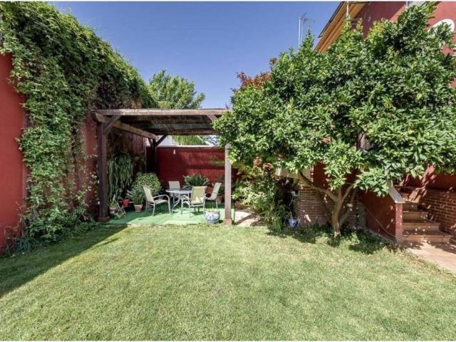 Casa en Venta en Alhendín