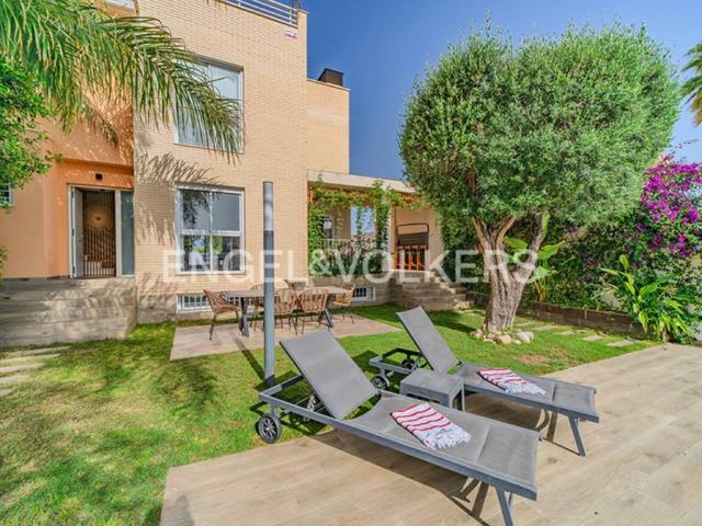 Casa en Venta en Alicante Alacant
