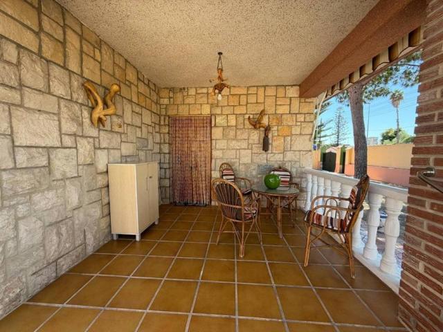 Casa en Venta en Alicante Alacant