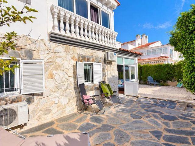 Casa en venta en Alicante / Alacant, Alicante Costa Blanca