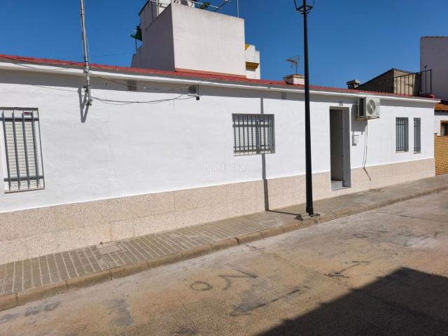Casa en venta en Aljaraque, Corrales. DOS CASAS JUNTAS EN CORRALES ESPECIAL INVERSION. Casas.