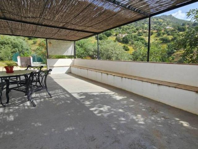 Casa en Venta en Álora