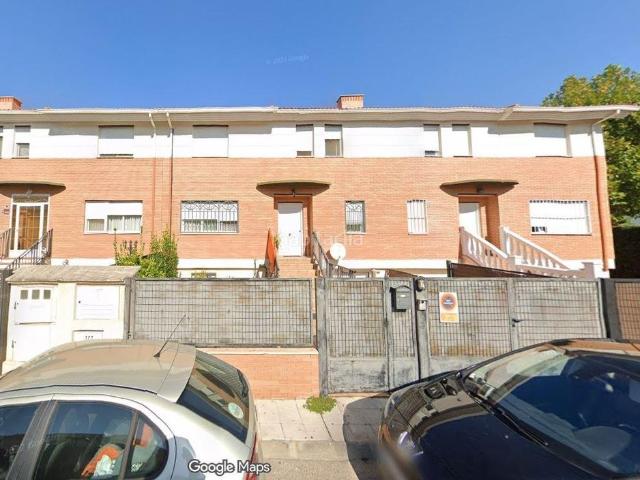 Casa en venta en Alovera. SE VENDE inmueble ALQUILADO en Alovera. Casas.