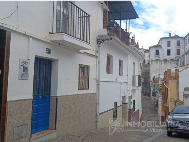 Casa en Venta en Alozaina
