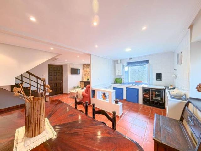 Casa en Venta en Aller