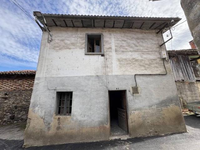 Casa en Venta en Aller