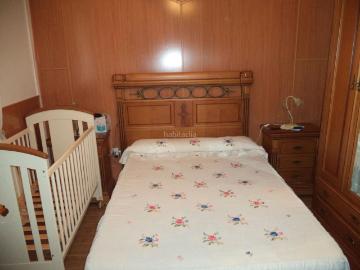 Casa en venta en Almodóvar del Campo. Casa con 4 dormitorios y 2 baños. Terraza, patio. Casas Almodóvar del.