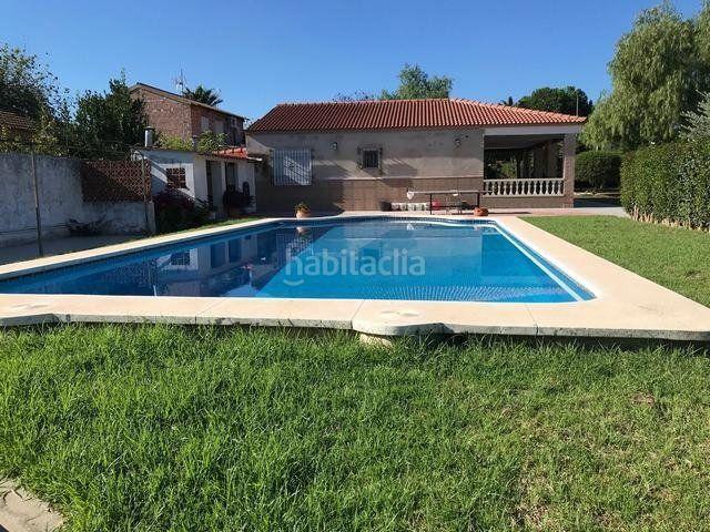 Casa en venta en Almodóvar del Río. ZONA CUEVAS BAJAS PARCELA DE 3.000M2 CON 2 CASAS Y PISCINA. Casas Almodóvar del.