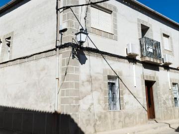 Casa en venta en Almoharín. Casas.