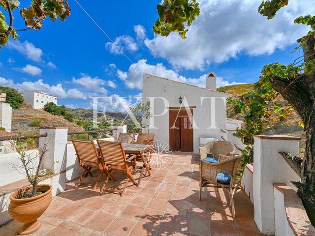 Casa en venta en Almáchar, Málaga Costa del Sol