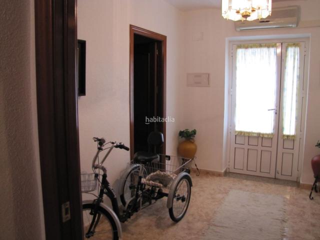 Casa en venta en Almadén. Gran ocasion! magnífica casa muy soleada. Casas.