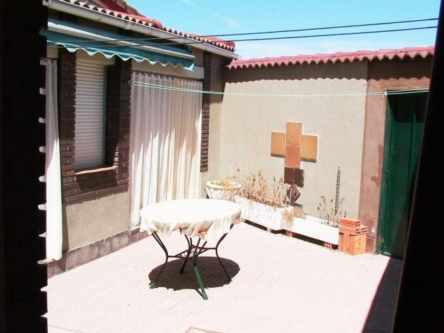 Casa en venta en Almenara de Adaja. Casas Almenara de.