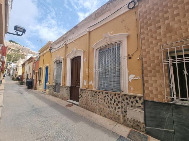 Casa en venta en Almería, Centro. CASA CASCO ANTIGUO PARA REFORMAR. Casas.