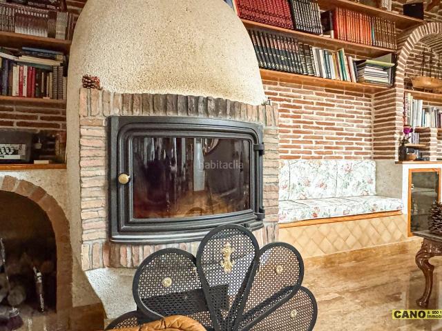 Casa en venta en Almería, Los Molinos Villa Blanca. Chalet con Piscina en Almería. Casas.
