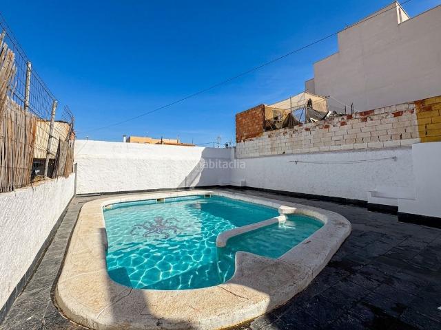 Casa en venta en Almería, La Cañada de San Urbano. Casa con Piscina en Loma Cabrera. Casas.