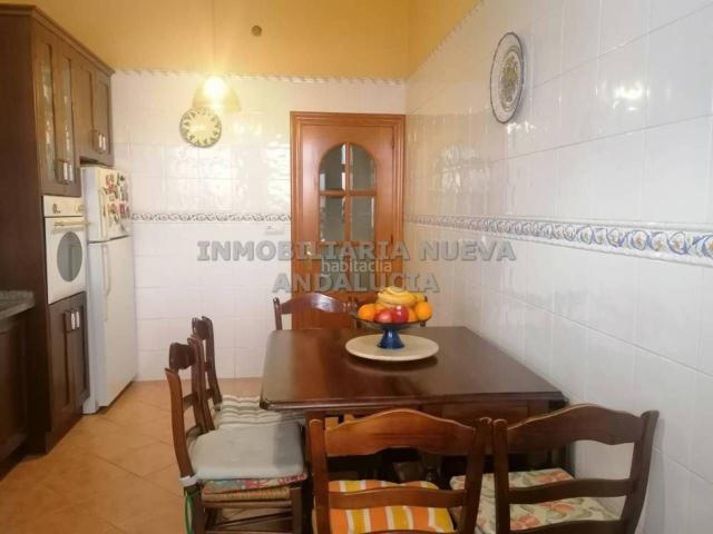Casa en venta en Almería, San Luis. Casa en venta en Nueva Andalucía04006. Casas.