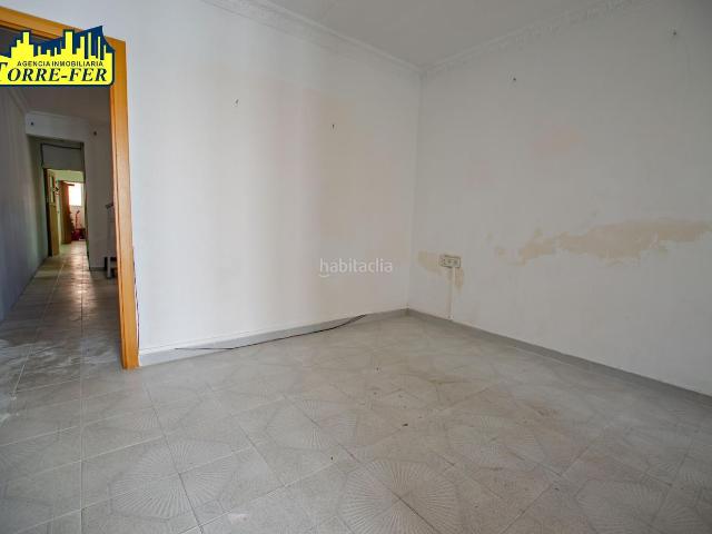 Casa en venta en Almería, San Luis. GRAN OPORTUNIDAD! CASA EN VENTA EN LOS MOLINOS, JUNTO A CALLE MANUEL AZAÑA. Casas.