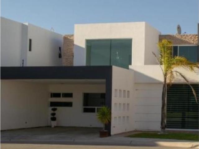 Casa en venta en Altozano, Cuauhtémoc, Colima