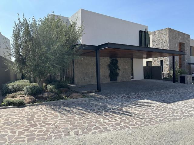 Casa en Venta en Altozano, Quer?taro