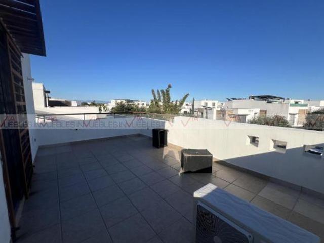 Casa en venta en Altabrisa
