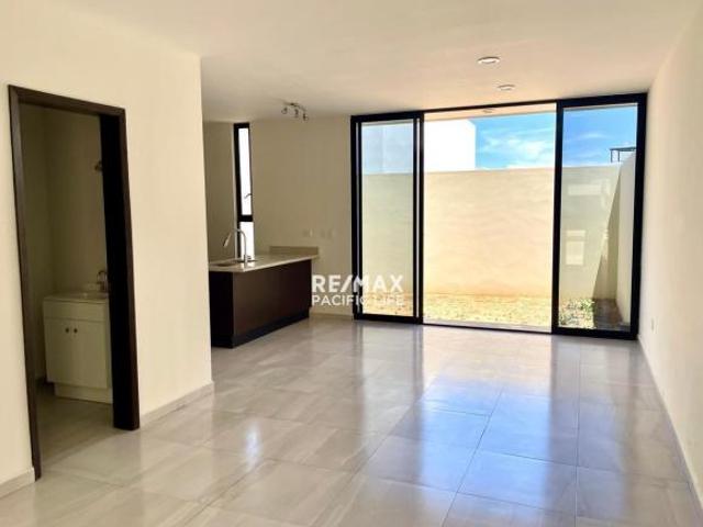 CASA EN VENTA EN ALTABRISA RESIDENCIAL 4