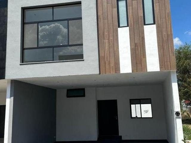 Casa en venta en Altares Residencial, Carretera Nacional, Monterrey NL