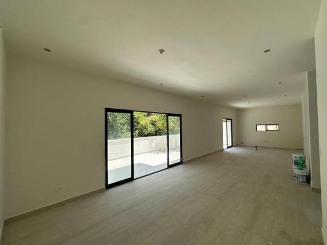 Casa en Venta en Altares Residencial, Carretera Nacional