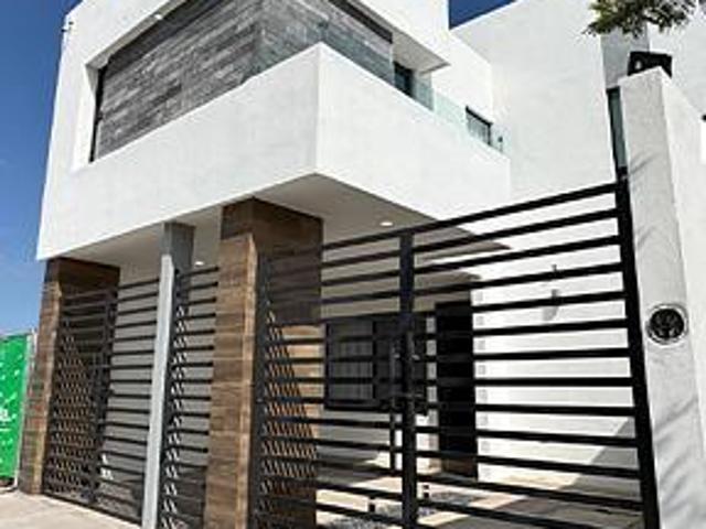 CASA EN VENTA EN AMANDRA MODELO VENTI