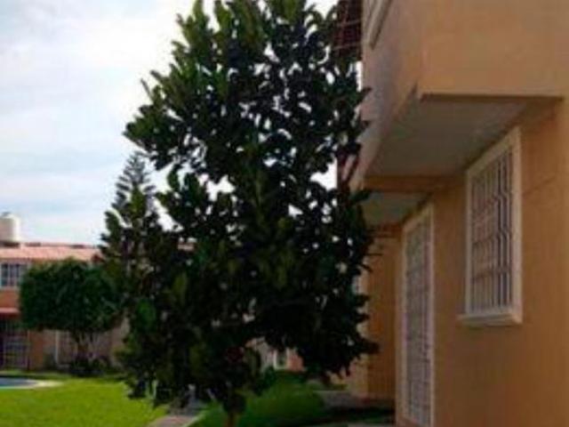 Casa en Venta en Amatista Secc. Hotelera Zihuatanejo Gro