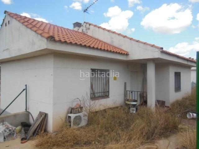 Casa en venta en Ambite. Se vende casa en Ambite. Sin posesión, no visitable. Casas.